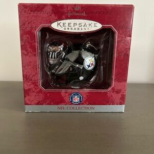NWT Vintage Hallmark NFL Pittsburgh Steelers Ornament